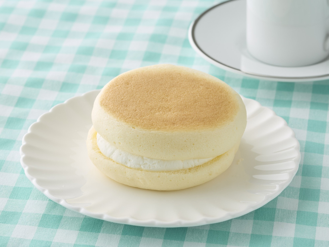 焼きスフレミルククリーム商品画像（画像はイメージです。）