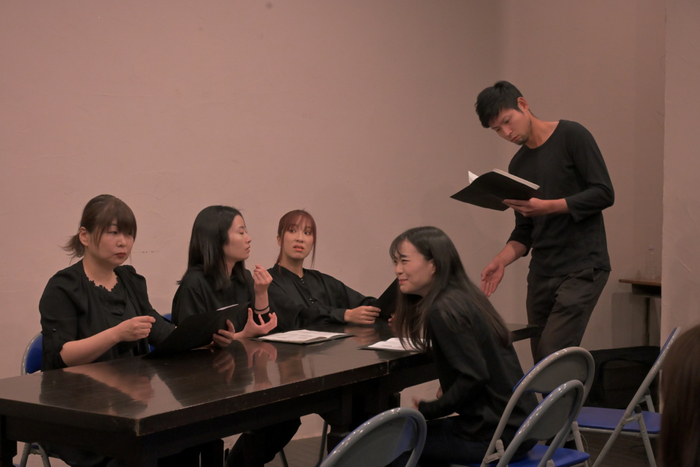 『アクワリウム』ワンシーンリーディング上演（2025年11月）＠熊本県熊本市・ギャラリーキムラ