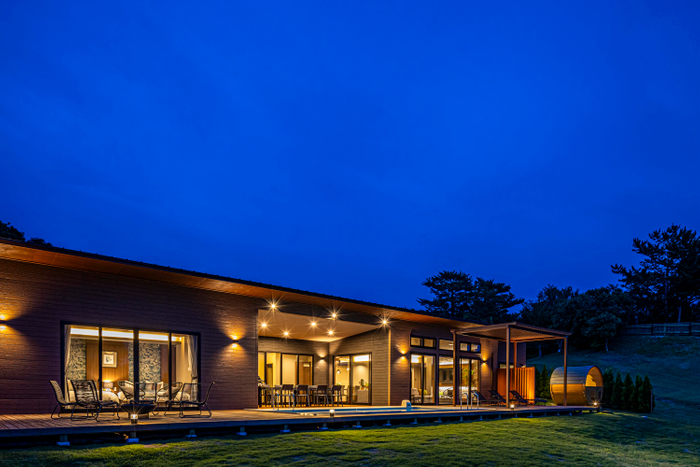 【ラグジュアリー棟】(２棟)