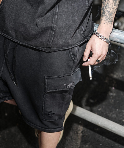 Erosion Embroidery Nosleeve