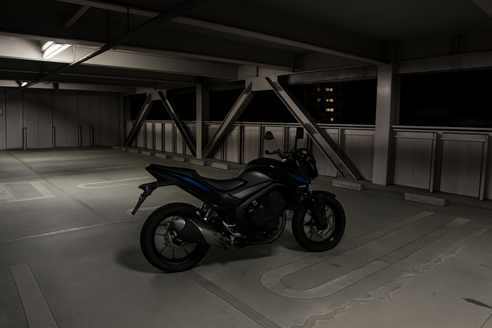 大型バイクも余裕の立体駐車場