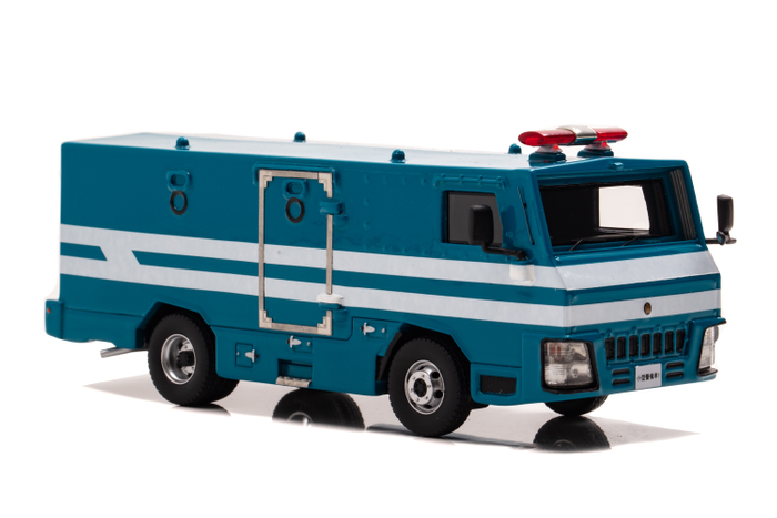 1/43 2015 警察本部警備部機動隊小型警備車両：右前