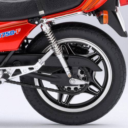 AUTOart 1/12スケール ホンダ CB750F 「バリバリ伝説」 (「巨摩 郡」 ヘルメット付属)