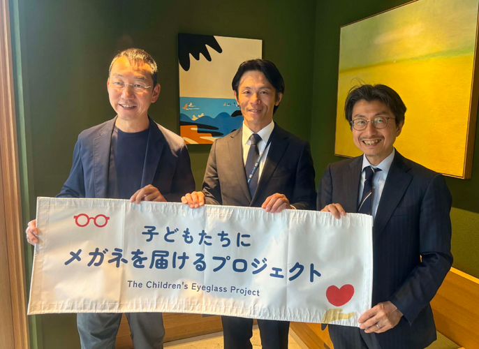 （中央）葉山町長　山梨 崇仁 様