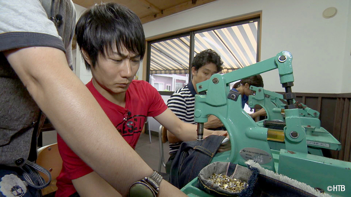 おにぎりあたためますか　岡山の旅 Blu-ray(左から戸次重幸、大泉洋、室岡里美) &copy;HTB