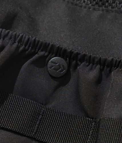 細部にまでこだわった、オリジナル刻印ボタン