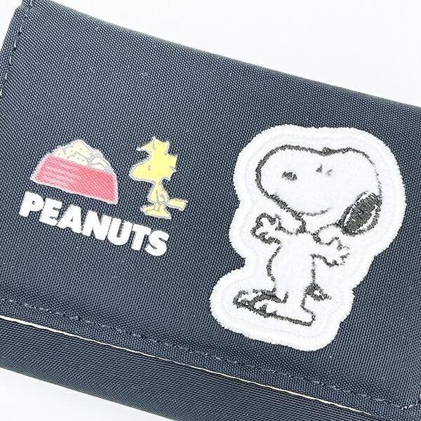 スヌーピーの三つ折り財布