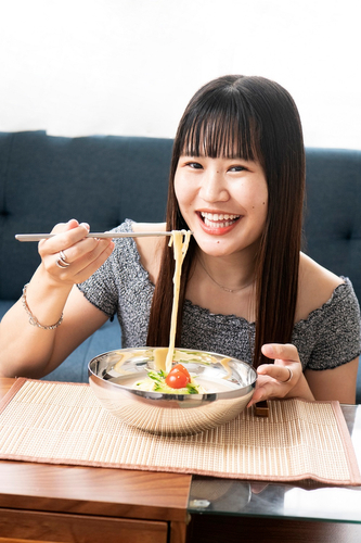 Qoo10 Presents「ドラマ観ながら、なに食べよ？」『リトル・フォレスト』編