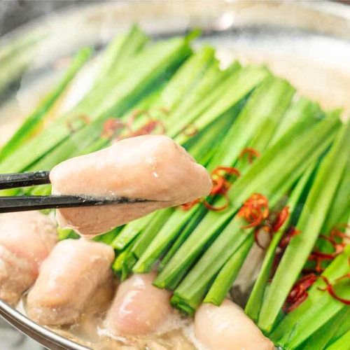 博多もつ鍋、明太子もつ鍋も食べ放題でご提供