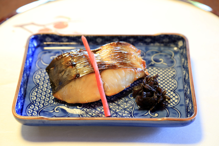 瀬戸内海産の鰆を使った西京焼き