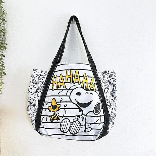 スヌーピーのバッグ