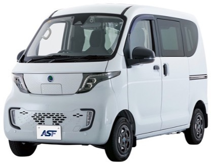 車体色：スカイシルバー