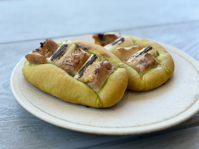 粕漬け鶏のねぎまぱん