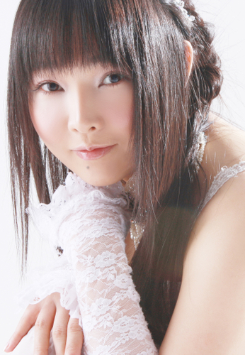 魔女役：ゆかな