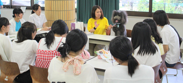捨てられる犬を減らす活動