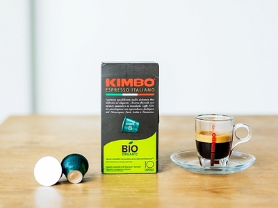 キンボ社/カプセルコーヒーオーガニック 抽出イメージ