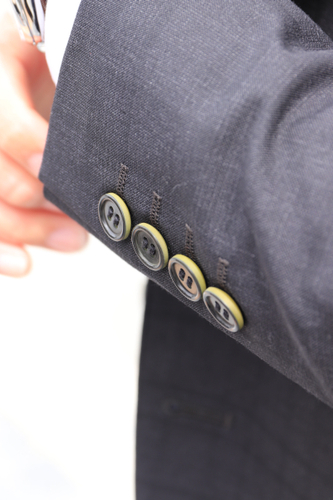 Sさんこだわりの生地とボタン