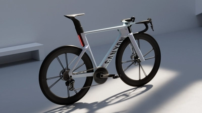 自転車の安全性を「予測」する時代へ ―― キャニオンが革新的プロトタイプ「Canyon Predict」を発表