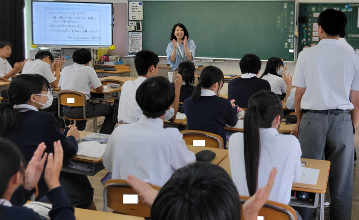 キャリア教育出張授業みらいの描き方講座