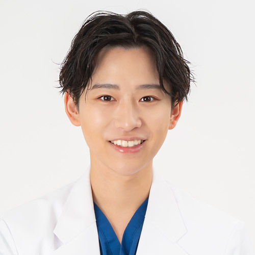 総括院長　白岩 拓巳