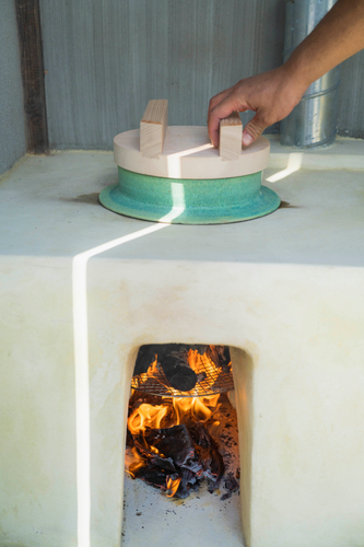 かまどで炊きたてごはん