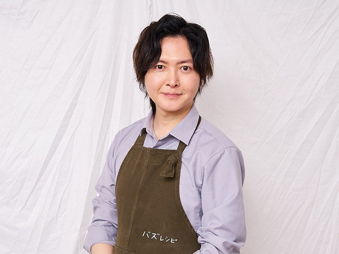 料理研究家リュウジさん