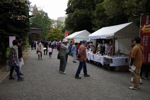 過去の臨時売店のようす