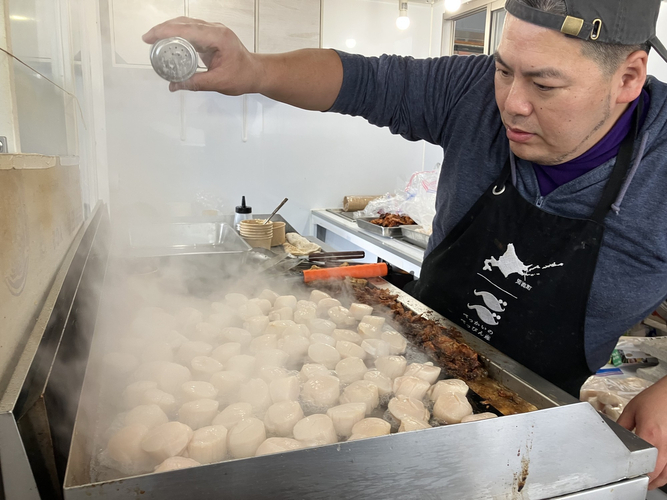 有楽町駅前広場で開催された北海道別海町ファン超感謝祭2025の様子