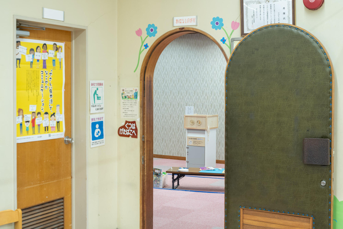 写真：トロロスタジオ