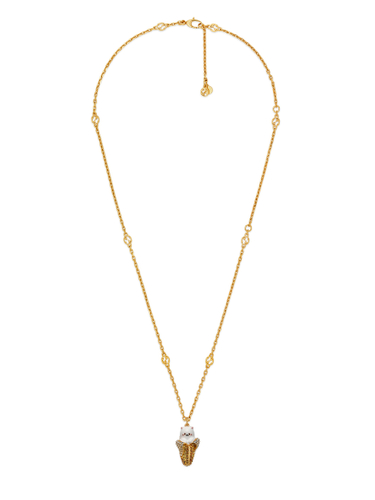 ゴールド仕上げのメタルネックレスに「ばなにゃ」のペンダントトップ