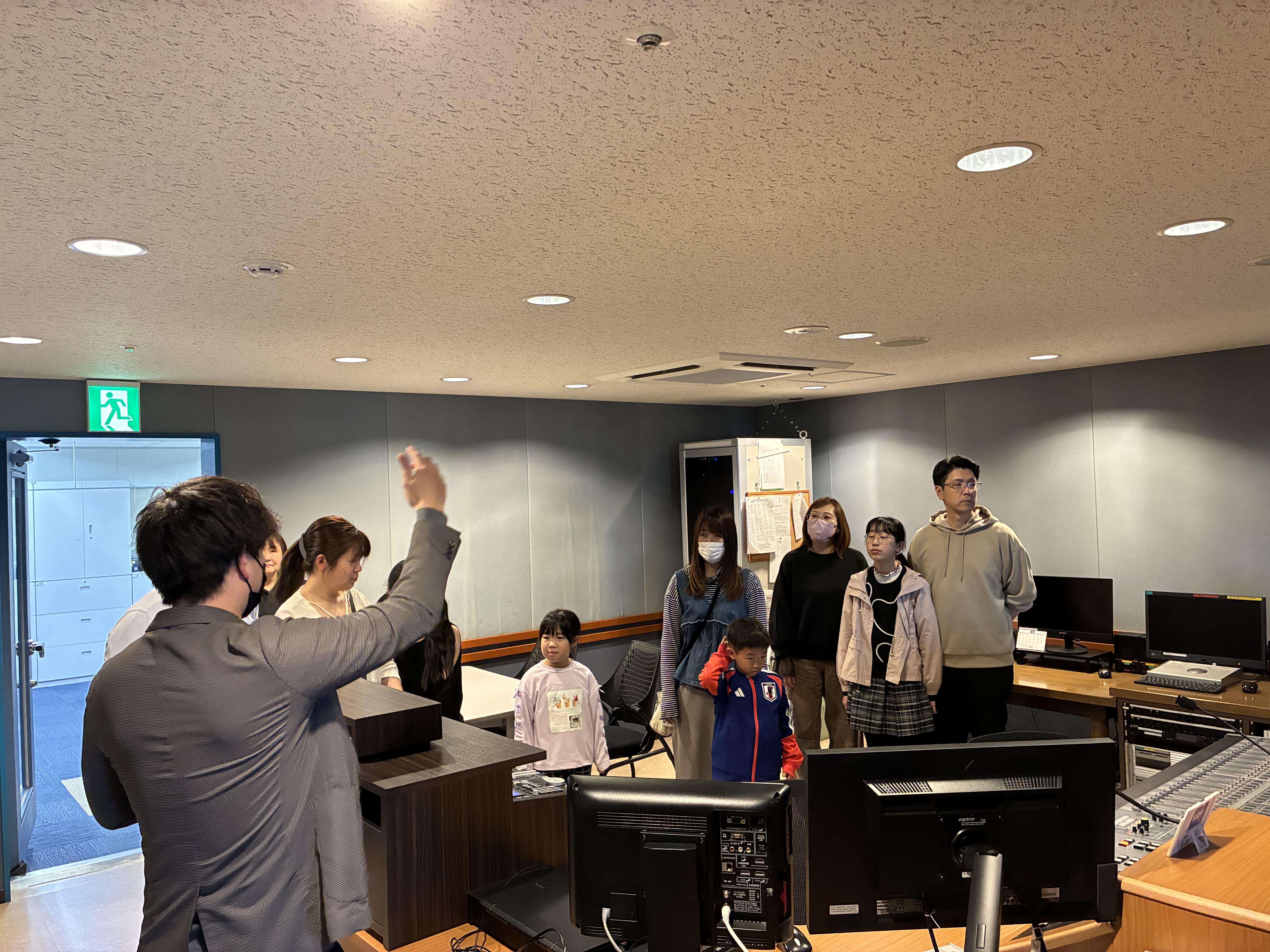 収録当日のスタジオ見学の様子