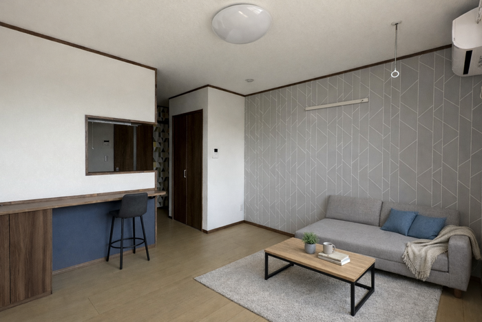 松島の海をイメージした青をアクセントカラーにした内装（家具配置イメージ）