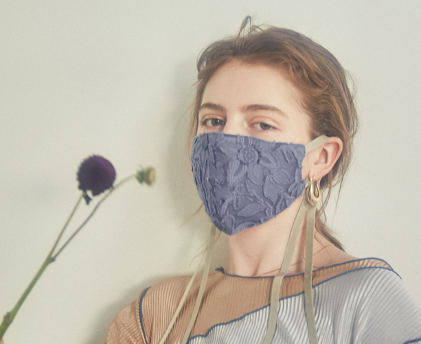 THE DRESS RIBBON MASK &yen; 3,960 TAX IN