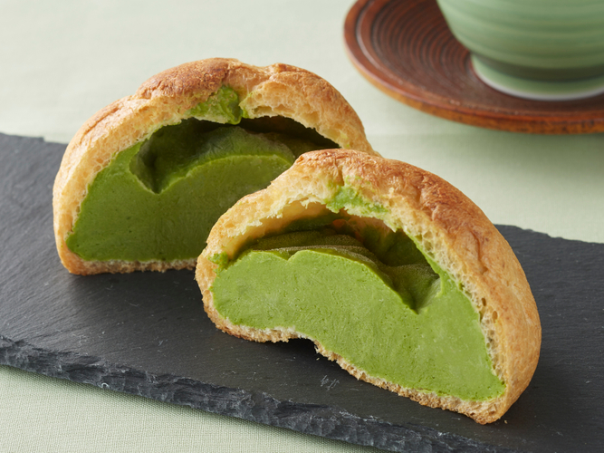 天空の抹茶シュークリーム　イメージ画像