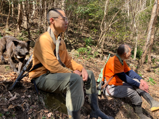 シェフ自ら食材を求めて狩猟へ