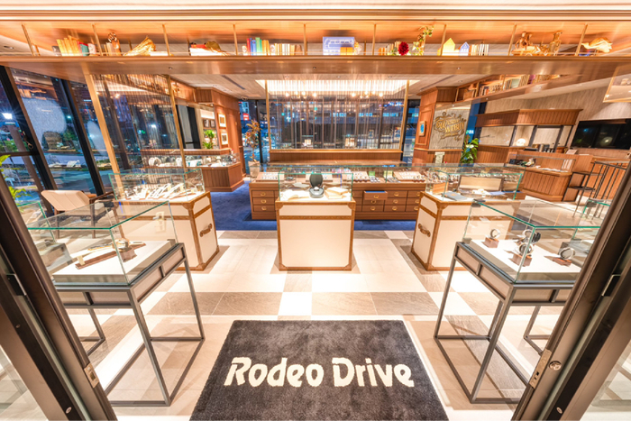 2階：腕時計フロア