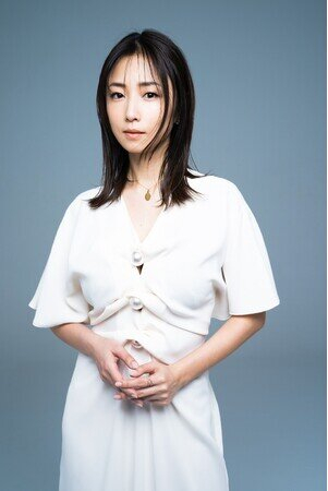 女優 MEGUMIさん