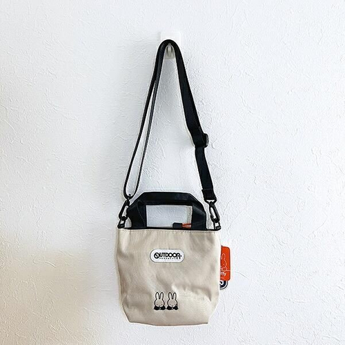 ミッフィーとOUTDOOR PRODUCTSのシンプルバッグ