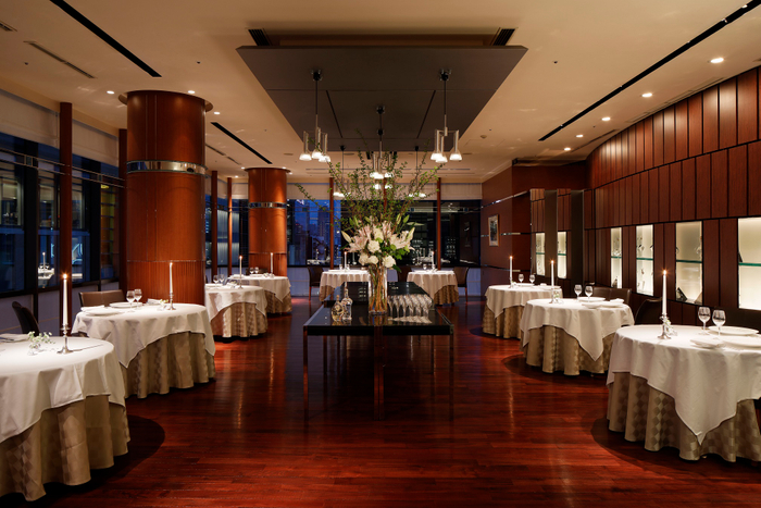 「アルジェント」のダイニング