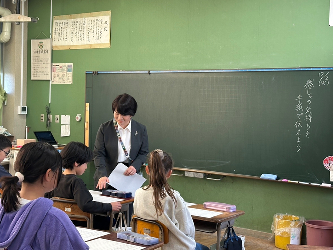 感謝の気持ちを手紙に　特別授業