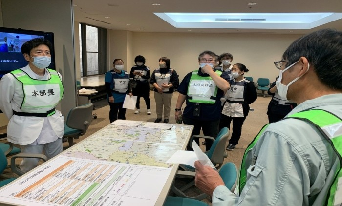 令和6年（2024年）の災害対策訓練における災害対策本部の様子