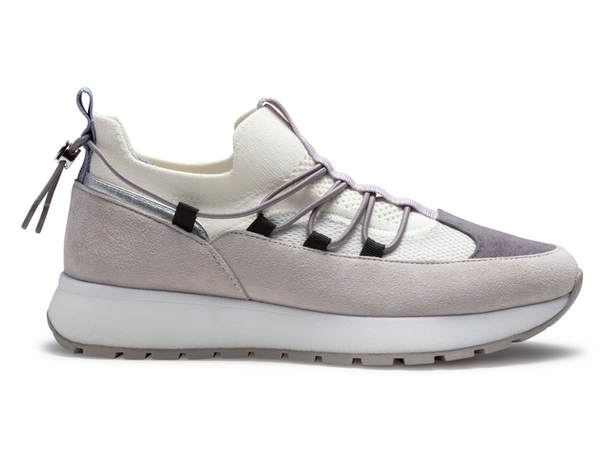 BF11 AG Gray White &yen;18,700 (inc.tax)