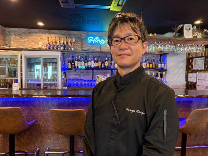 店主の古屋さん