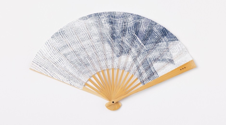 京扇子DOT:ゆい(紺)4,455円(税込)