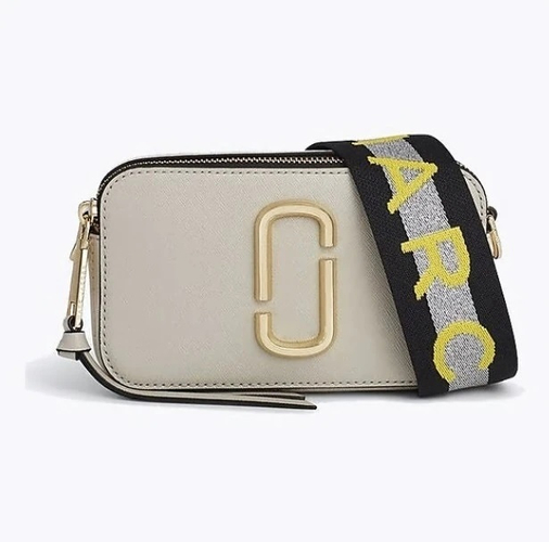 BRAND AVENUE/MARC JACOBS カメラバッグ
