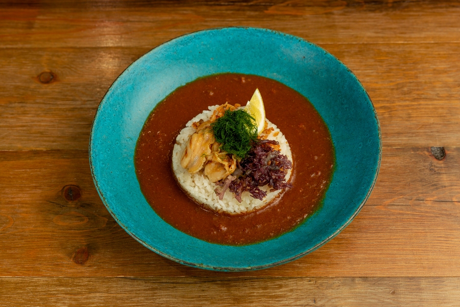 SEA VEGETABLESカレー つきひ貝のグリルと“スーナ”のアチャール
