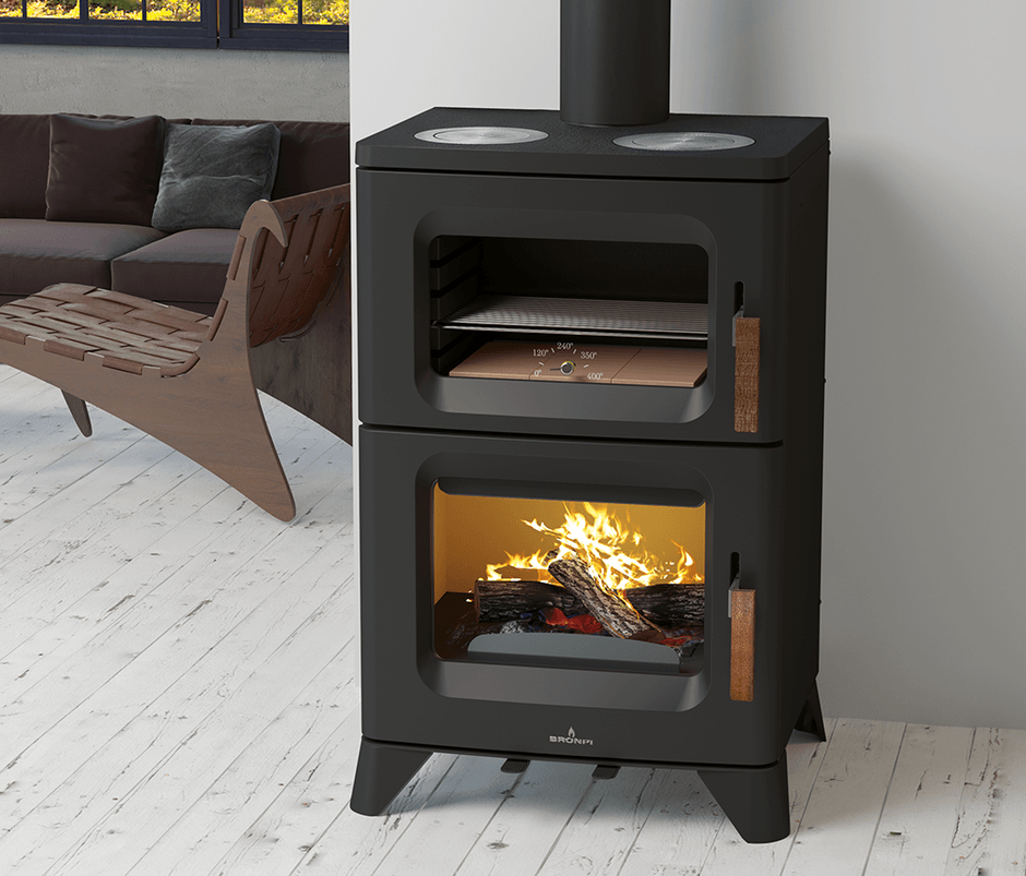 HILTON-C(クッキングストーブ)サイズ:H1002×W588×D484mm、薪の長さ:50cm、定格出力14kW