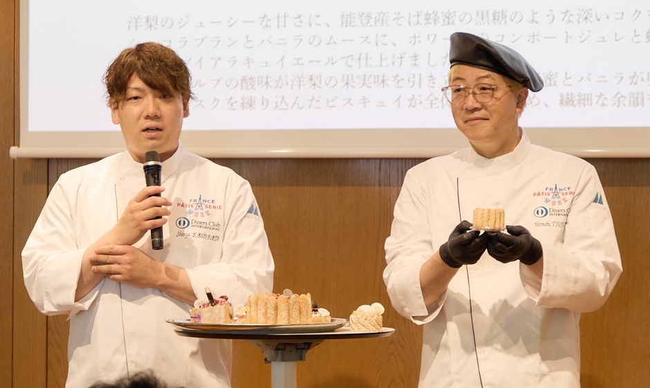 右がオーナーシェフ辻口 博啓氏、左がLE CHOCOLAT DE Hスーシェフ 川端 慎也氏。