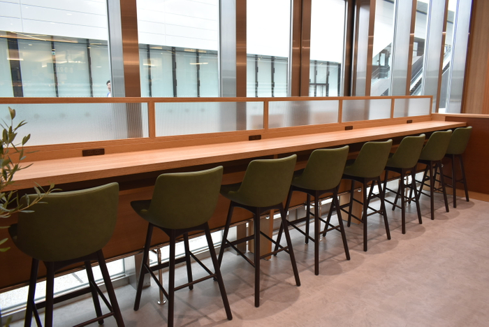 ※カウンター席もございます