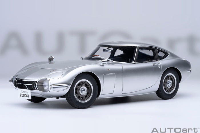オートアート社製トヨタ 2000GT 1967
